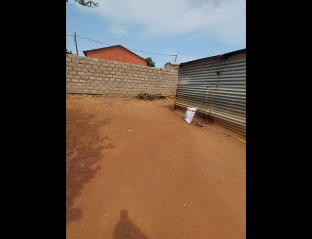 LAND FOR SALE IN SOSHANGUVE SOUTH